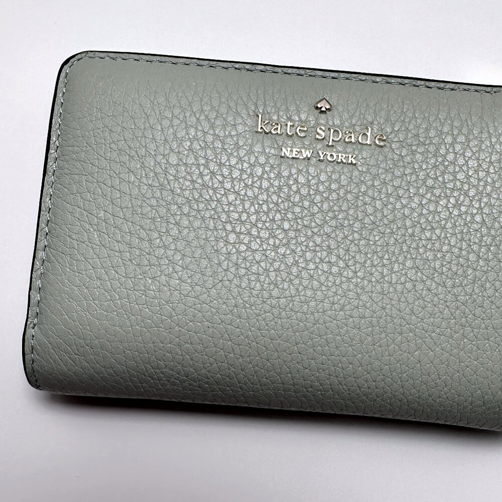 Kate Spade Lena Medium Leather Bifold Wallet in Green (Light Mint)